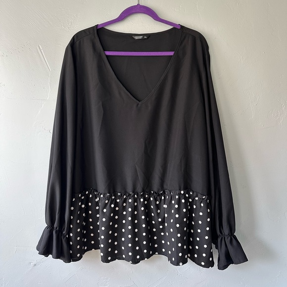 Black with white polka dots, puff sleeve and ruffle hem blouse, size 3XL, SHEIN - Picture 1 of 7